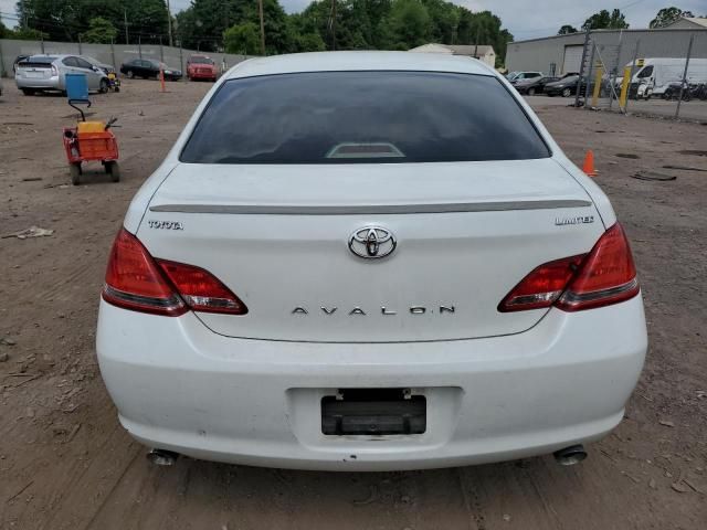 2005 Toyota Avalon XL