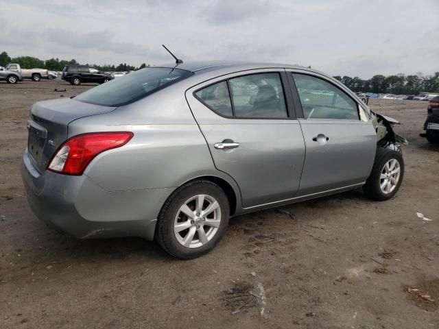 2012 Nissan Versa S