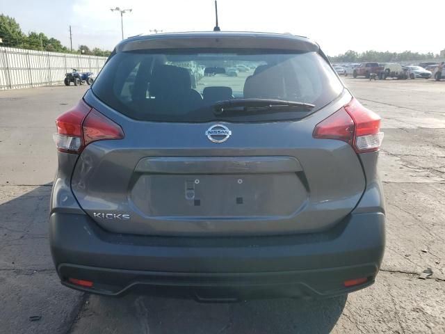 2018 Nissan Kicks S