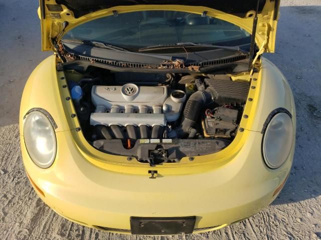 2006 Volkswagen New Beetle 2.5L Option Package 1