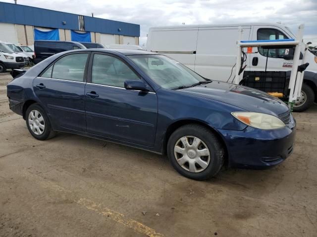 2004 Toyota Camry LE