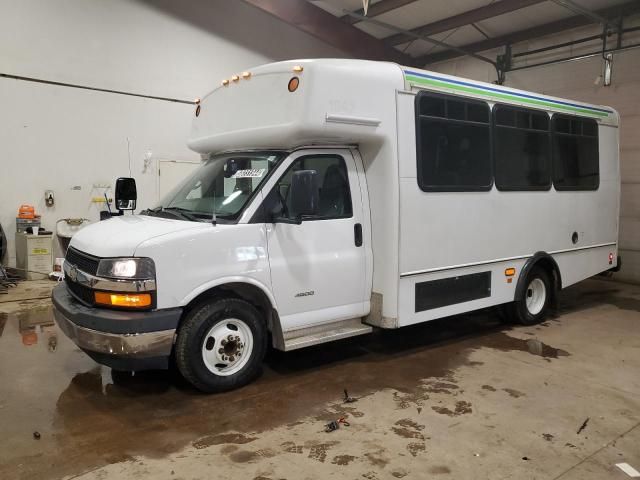 2017 Chevrolet Express G4500