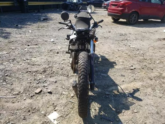 2018 Royal Enfield Motors Himalayan