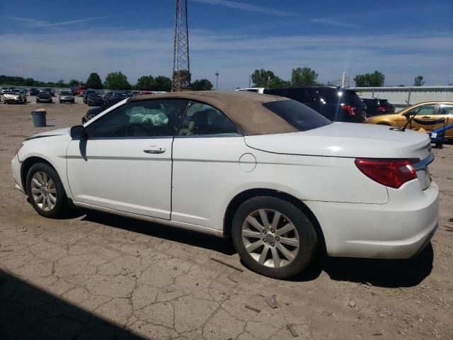 2013 Chrysler 200 Touring