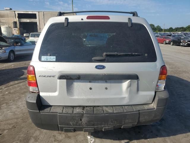 2005 Ford Escape XLS