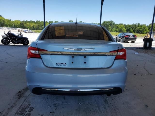 2012 Chrysler 200 Touring