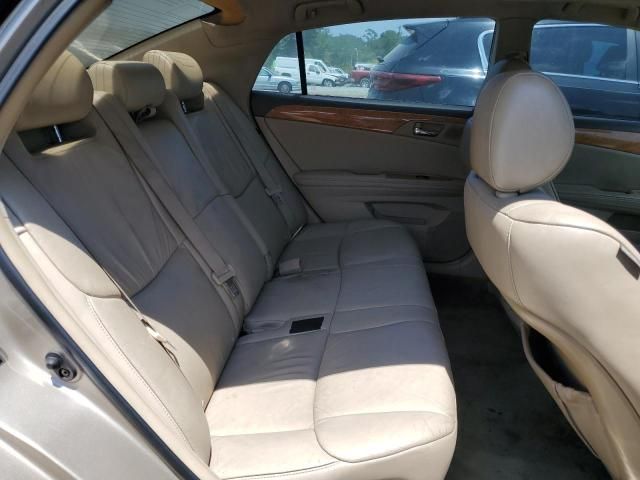 2005 Toyota Avalon XL