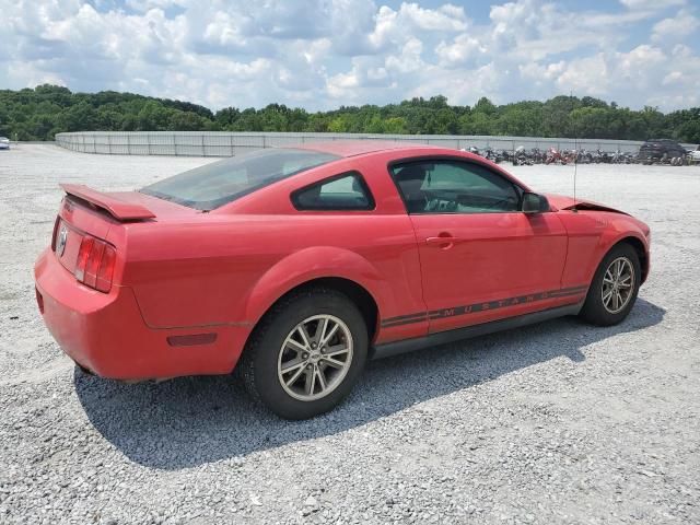 2005 Ford Mustang