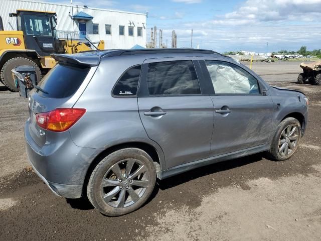 2013 Mitsubishi RVR SE