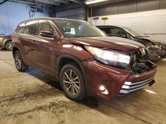 2018 Toyota Highlander SE