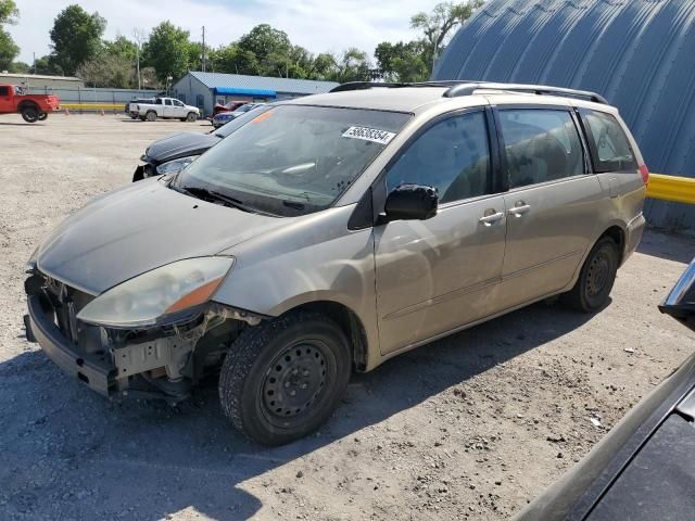 2007 Toyota Sienna CE