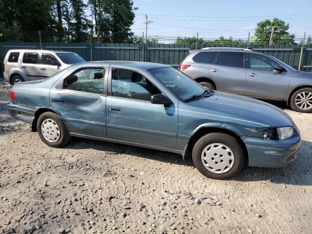 2000 Toyota Camry CE