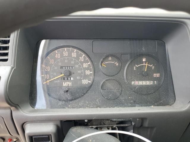 1996 Isuzu NPR