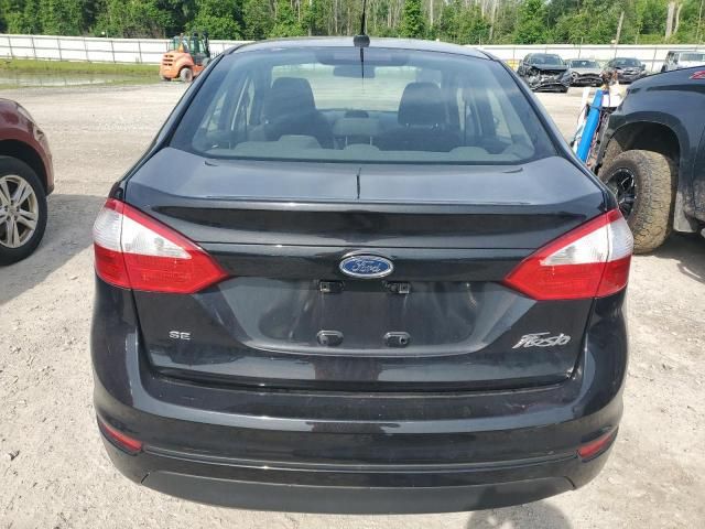 2015 Ford Fiesta SE