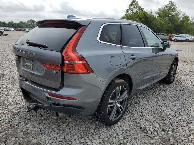 2021 Volvo XC60 T5 Momentum