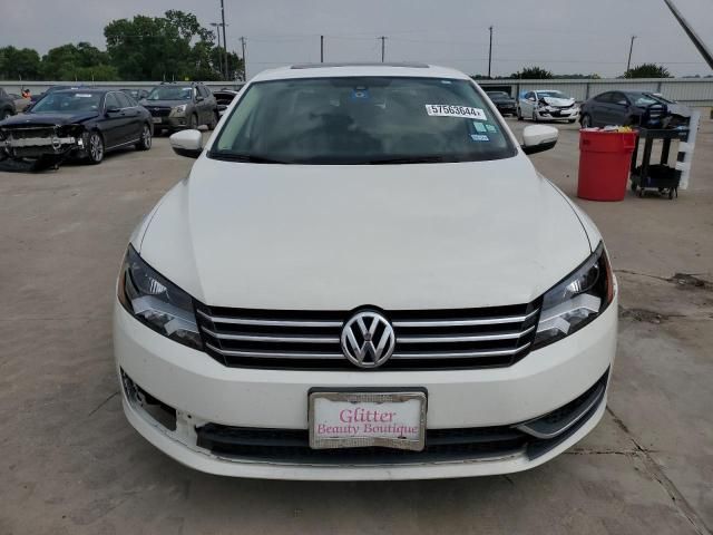 2014 Volkswagen Passat SE