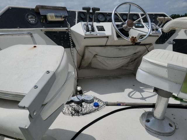 1988 Sea Ray Boat