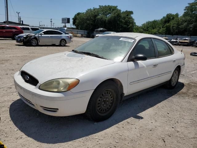 2005 Ford Taurus SE