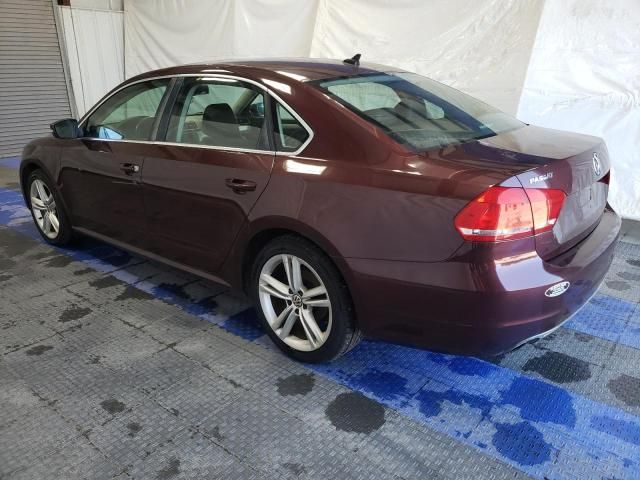 2013 Volkswagen Passat SE