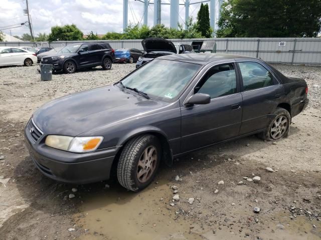 2001 Toyota Camry LE