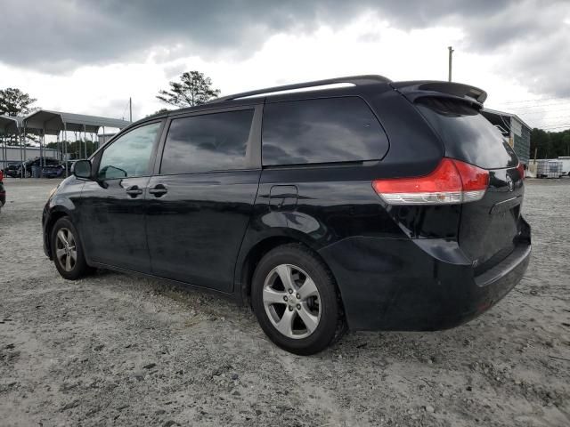 2011 Toyota Sienna LE