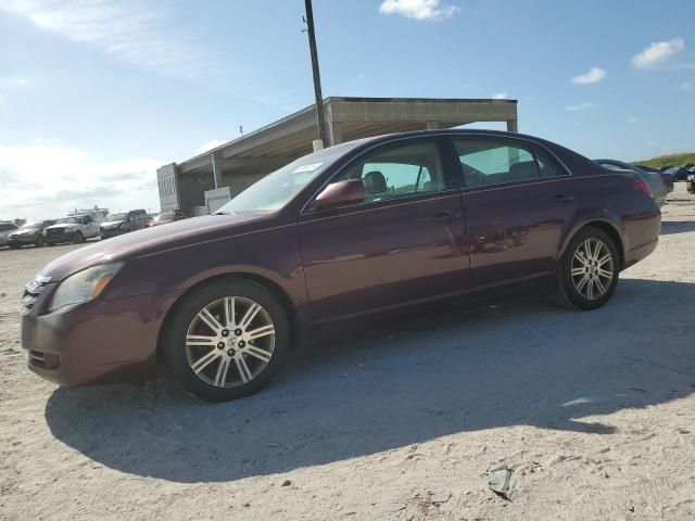 2005 Toyota Avalon XL