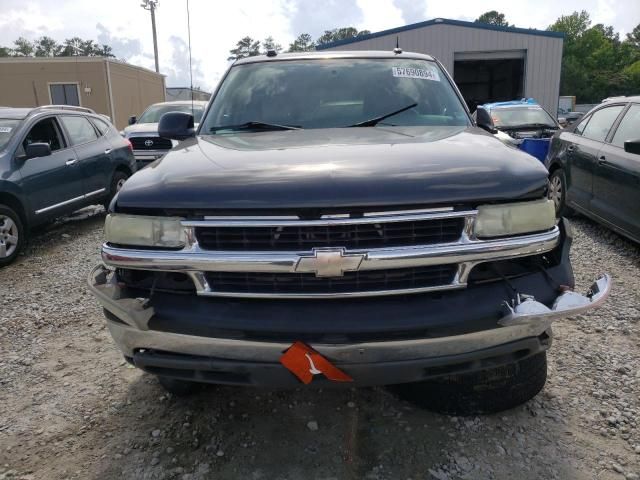 2004 Chevrolet Suburban C1500