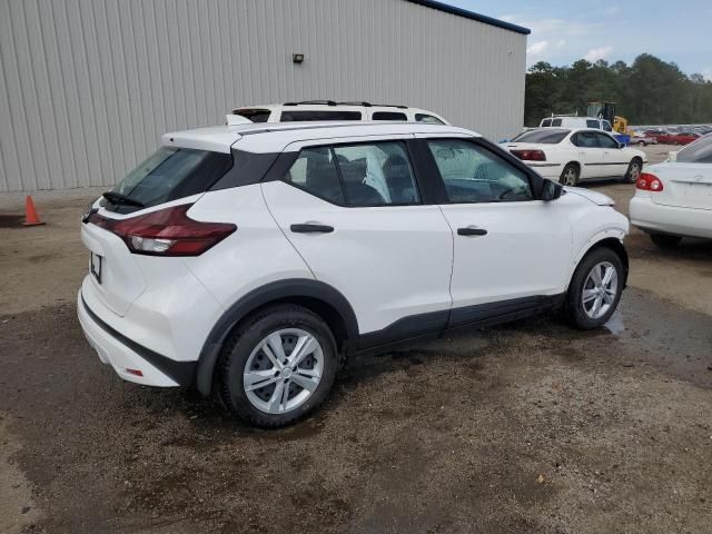 2022 Nissan Kicks S