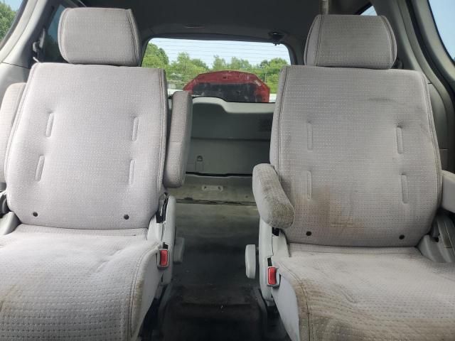 2005 Nissan Quest S