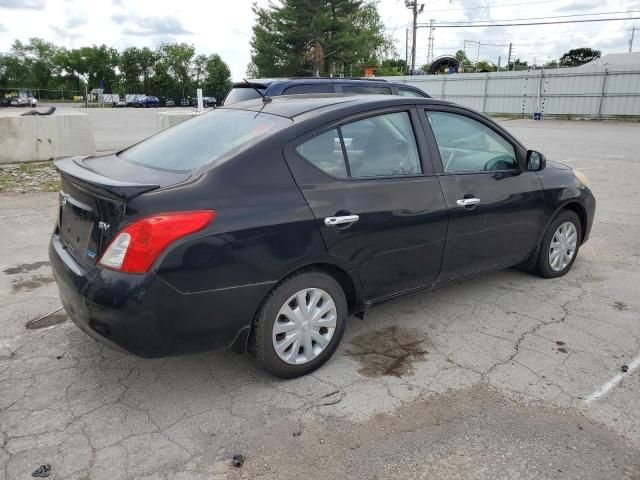 2013 Nissan Versa S