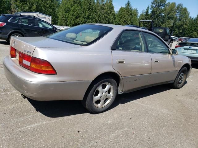 1999 Lexus ES 300