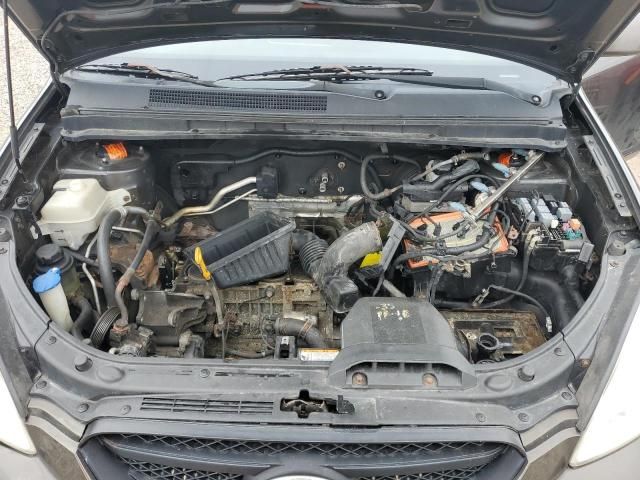 2009 KIA Rondo Base