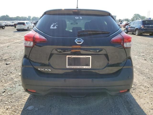 2020 Nissan Kicks S