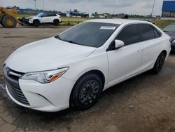 2015 Toyota Camry LE en venta en Woodhaven, MI