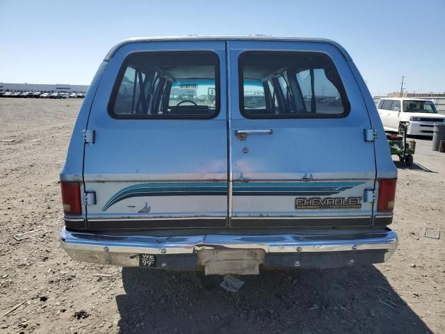 1990 Chevrolet Suburban V2500