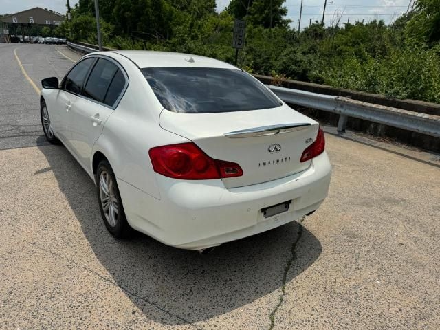 2010 Infiniti G37