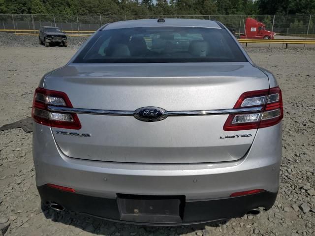 2019 Ford Taurus Limited