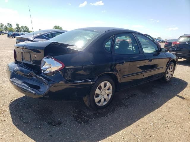 2005 Ford Taurus SE