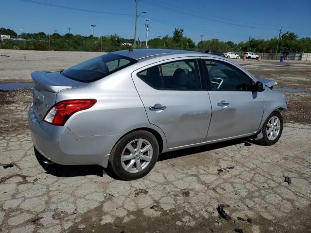 2014 Nissan Versa S