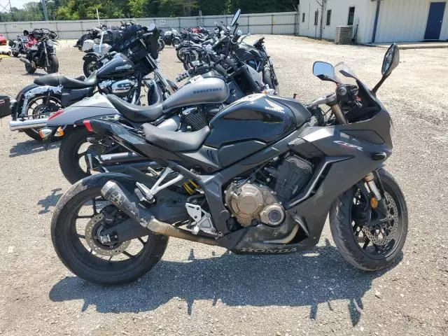 2021 Honda CBR650 RA