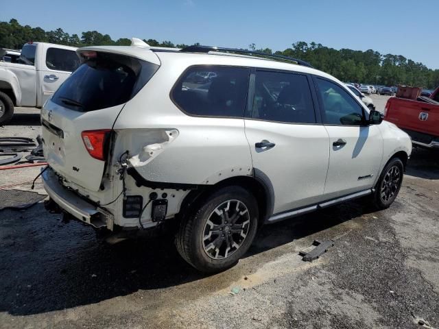 2020 Nissan Pathfinder SV