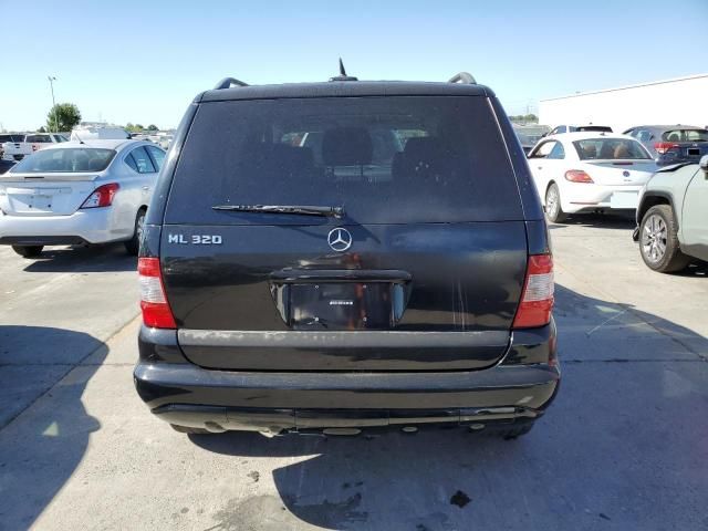 2002 Mercedes-Benz ML 320