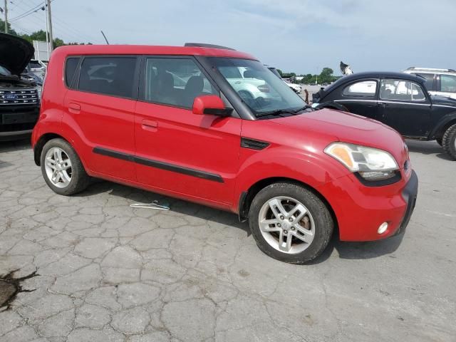 2010 KIA Soul +