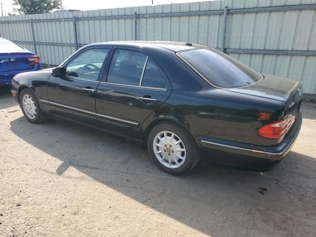 2000 Mercedes-Benz E 320