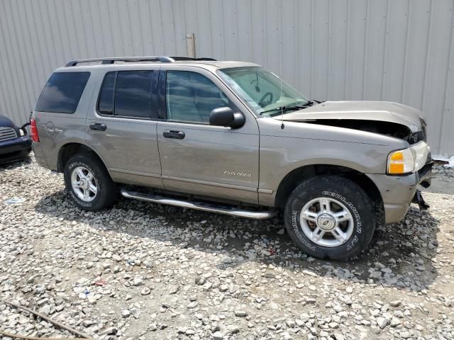 2004 Ford Explorer XLT