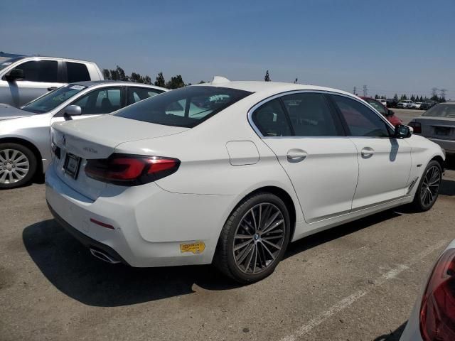 2022 BMW 530E