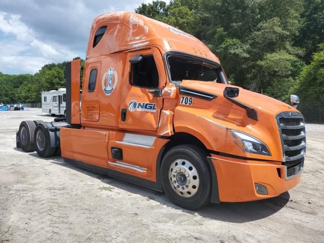 2024 Freightliner Cascadia 126