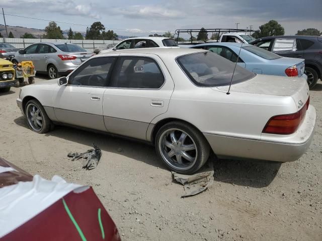 1990 Lexus LS 400