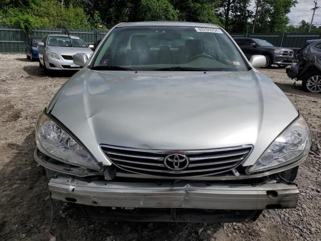 2005 Toyota Camry LE