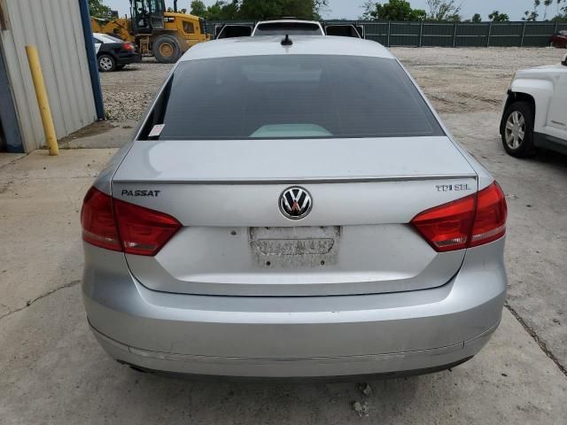 2014 Volkswagen Passat SEL